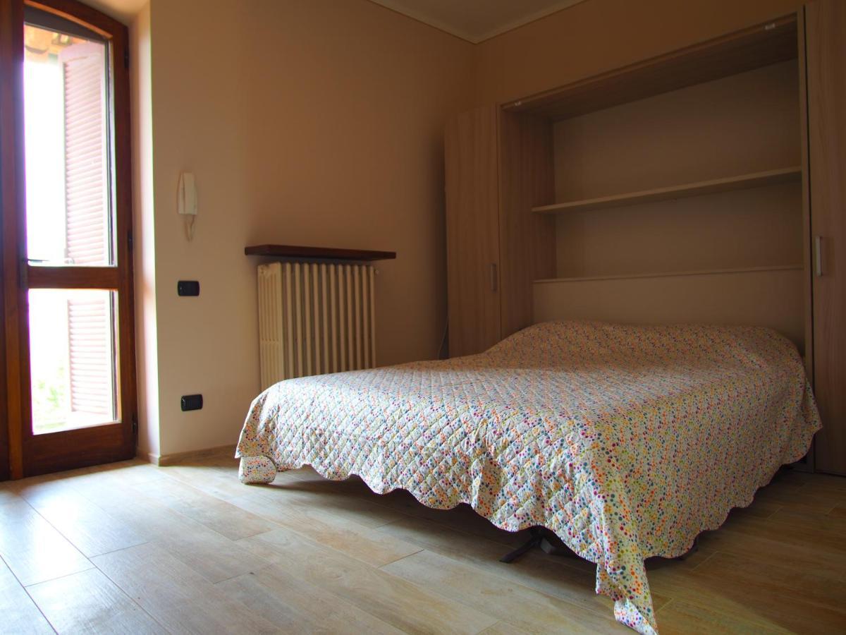 La Vigna Del Parroco Apartment Verduno Exterior photo