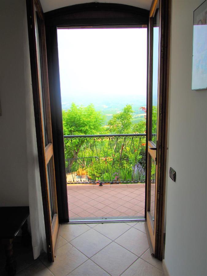 La Vigna Del Parroco Apartment Verduno Exterior photo