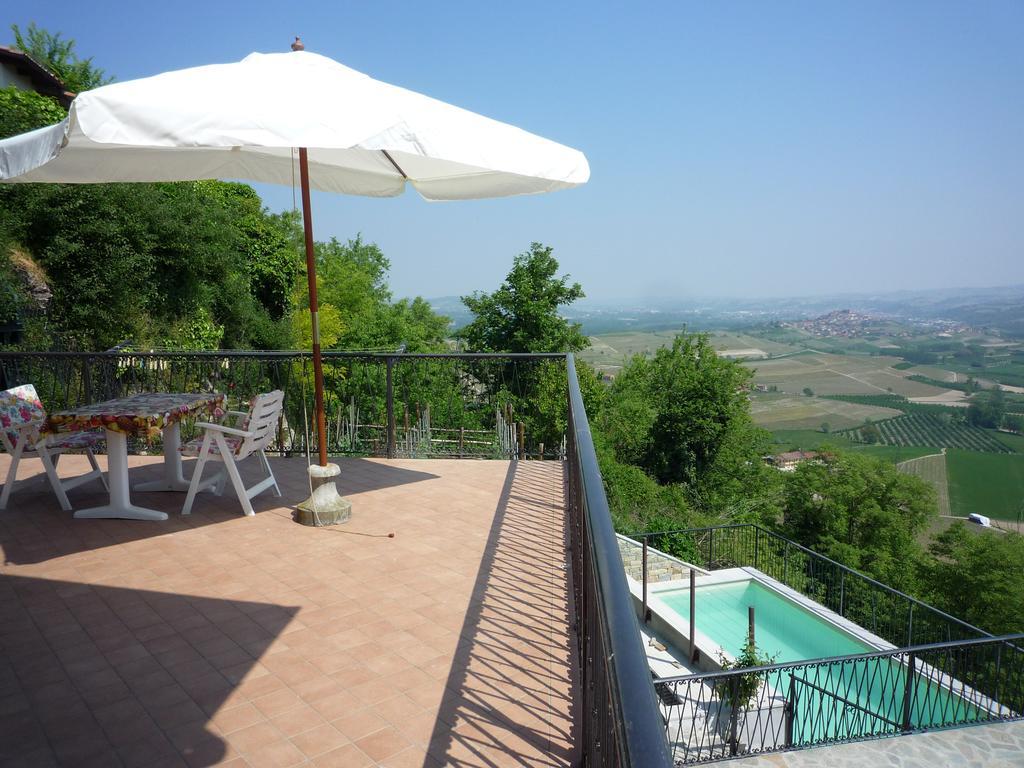 La Vigna Del Parroco Apartment Verduno Room photo