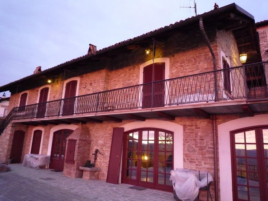 La Vigna Del Parroco Apartment Verduno Room photo